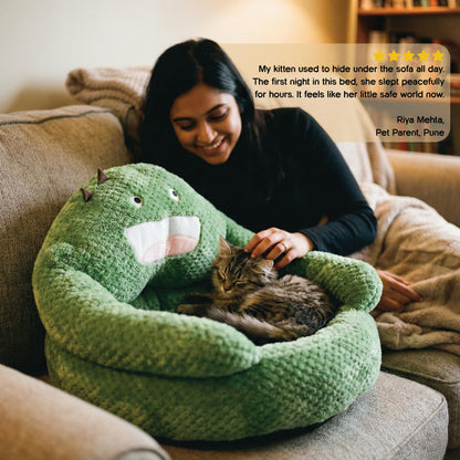 Plume Bed – Ultra-Soft Calming Bed for Cats & Small Pets - Tilting Heads