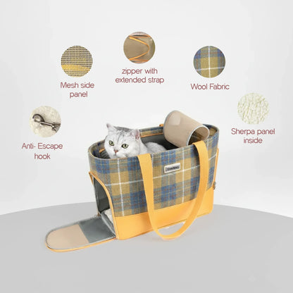 Pomelo Carrier Bag | Travel in Comfort | Secure & Stylish Pet Carrier - Tilting Heads