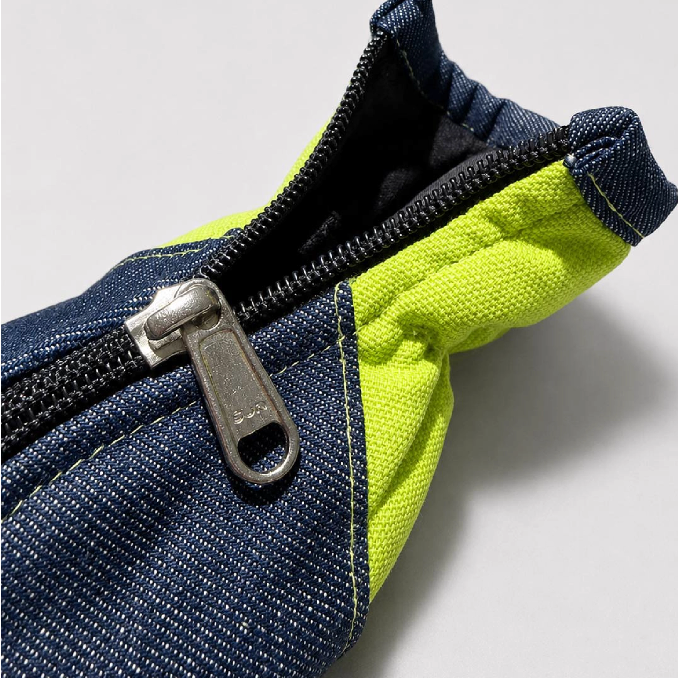 BlueJay Sneaks