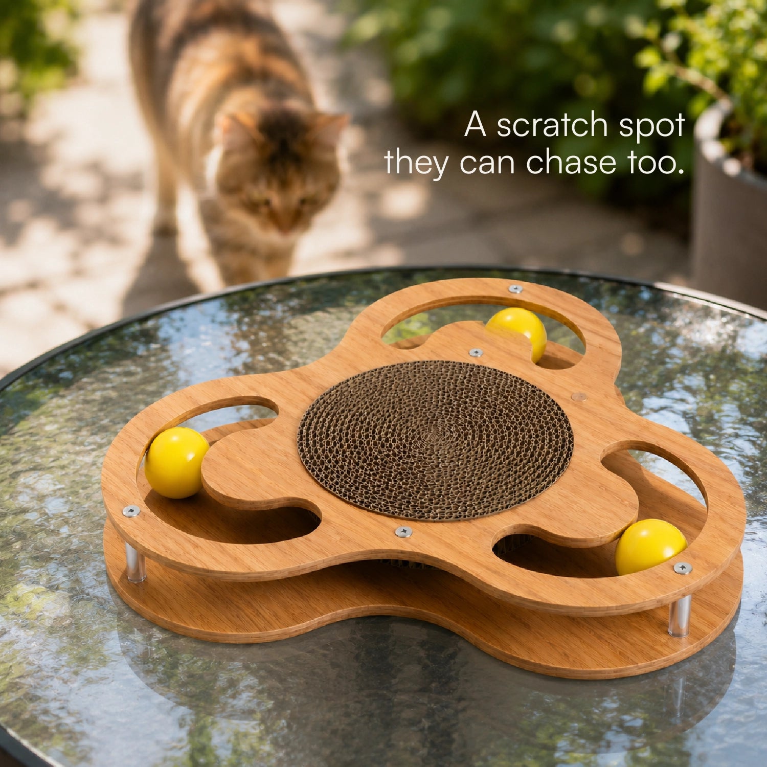 Clover Spin Scratcher – Interactive Scratch & Chase Lounge for Indoor Cats