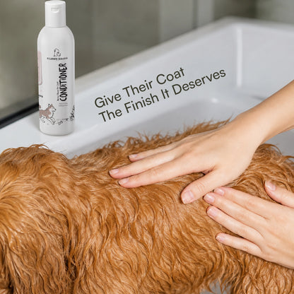 Herbal Blend Pet Coat Conditioner | For Shiny, Silky-Smooth Fur for Dogs & Cats