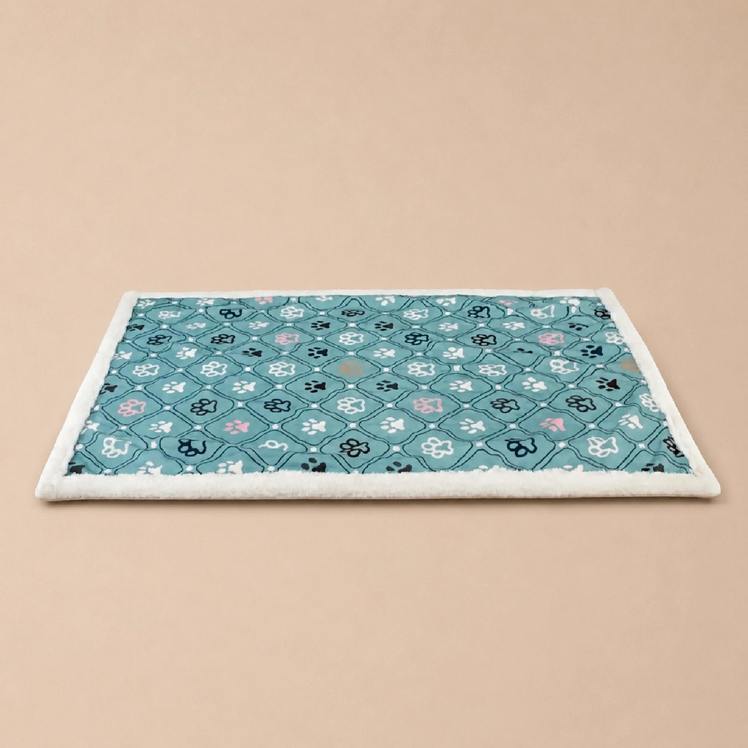 Cozina Blanket – Warm & Snuggle-Ready Winter Comfort for Pets