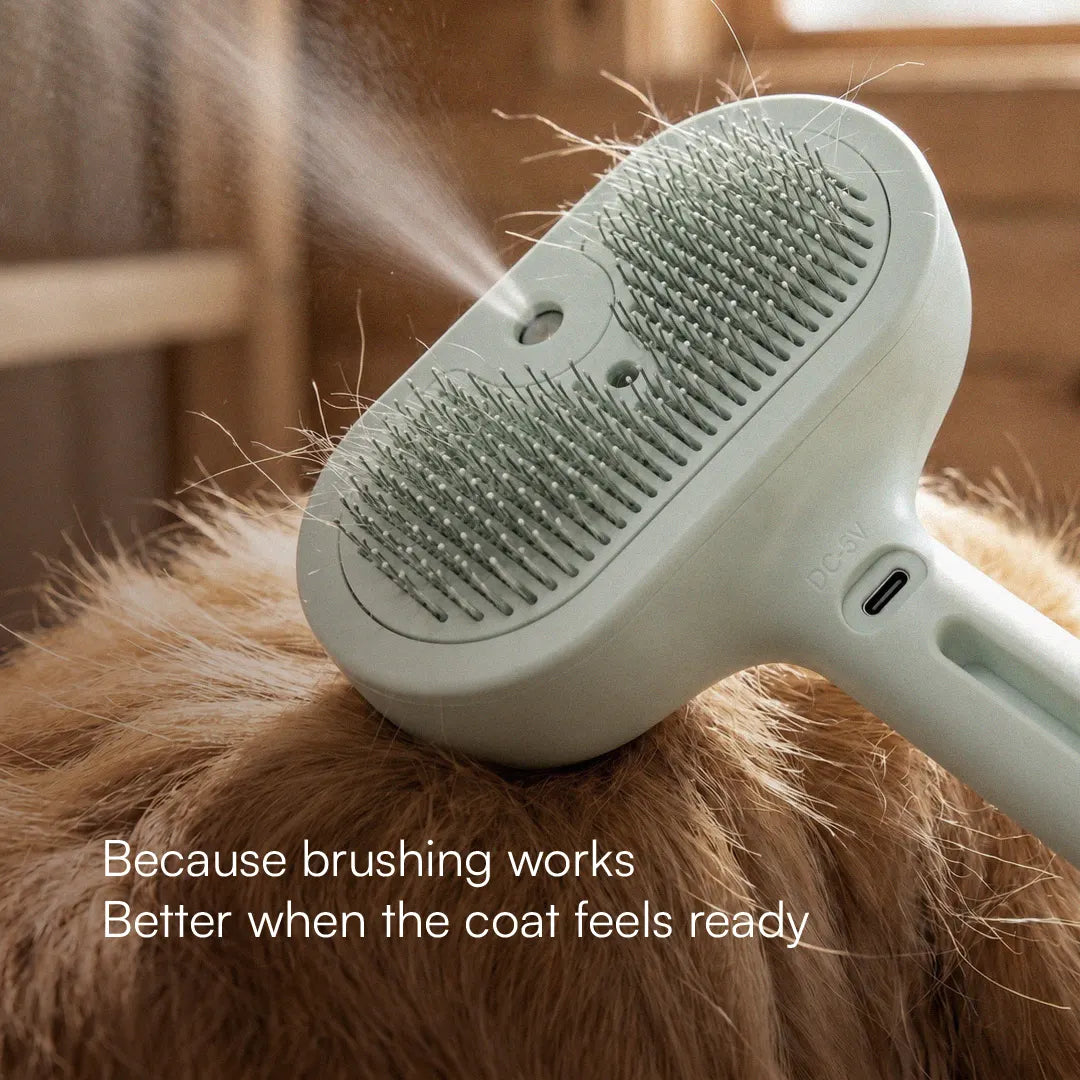 MistCalm Brush | Tangle-Free Mist Grooming for Dogs & Cats