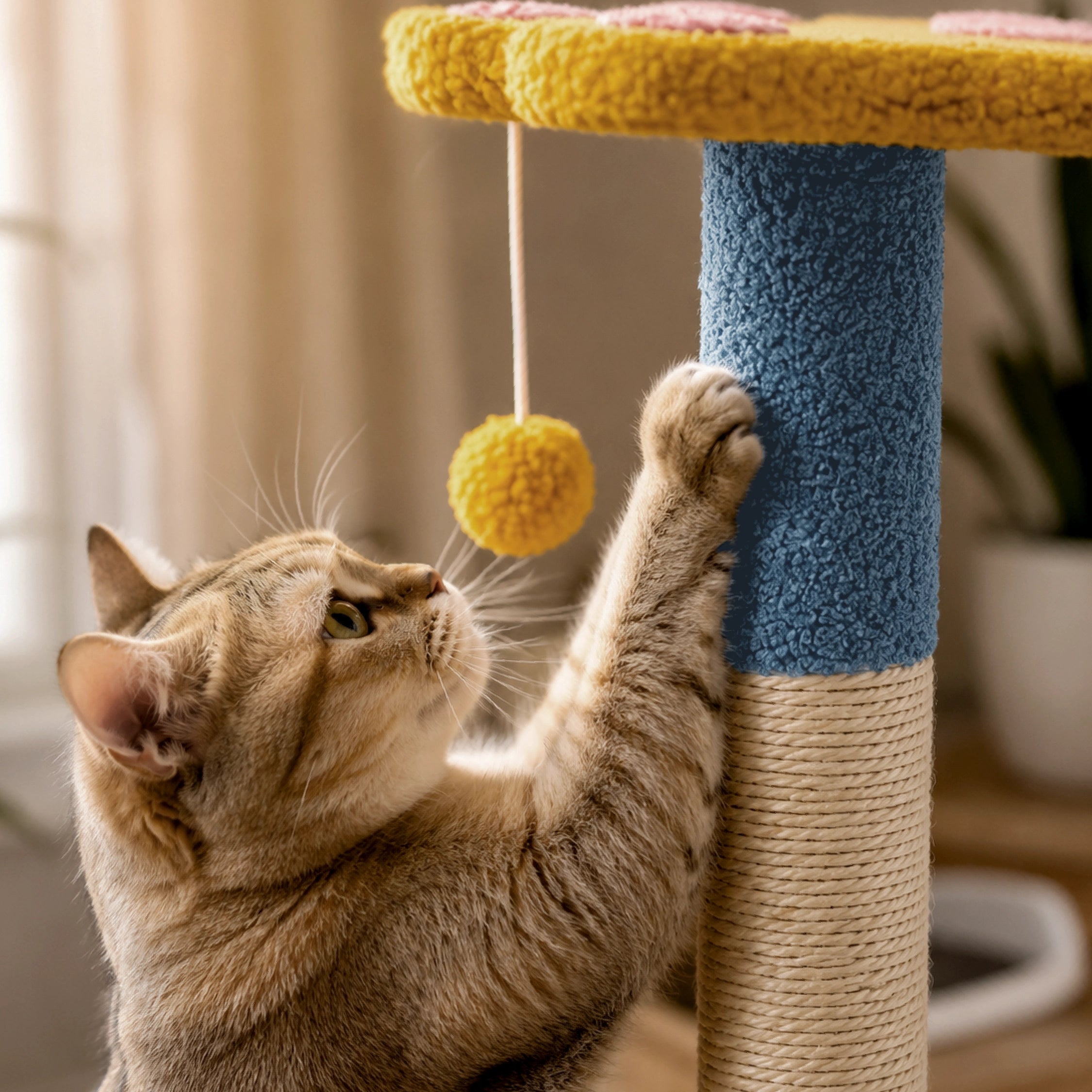 Neko Scratcher Tree