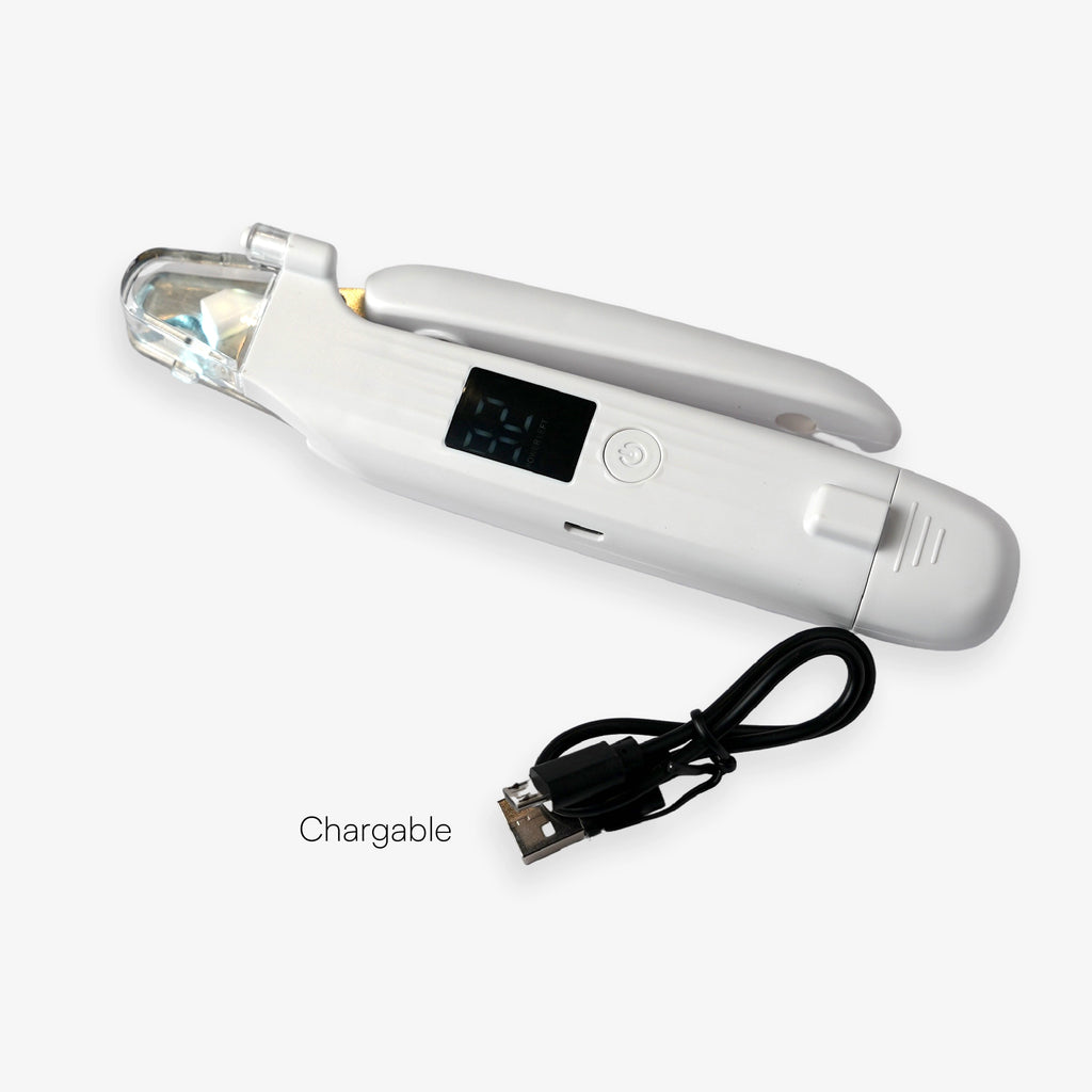 TrimGlow Nail Cutter